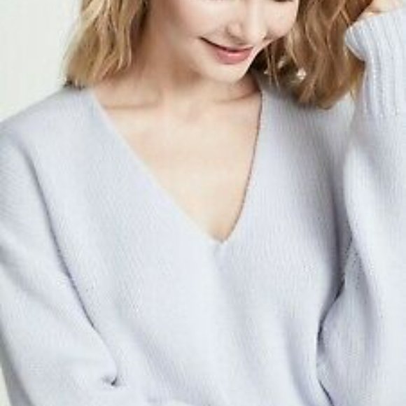 THEORY Soft Cashmere Hi Low Sweater Pale Lavender - Picture 2 of 10